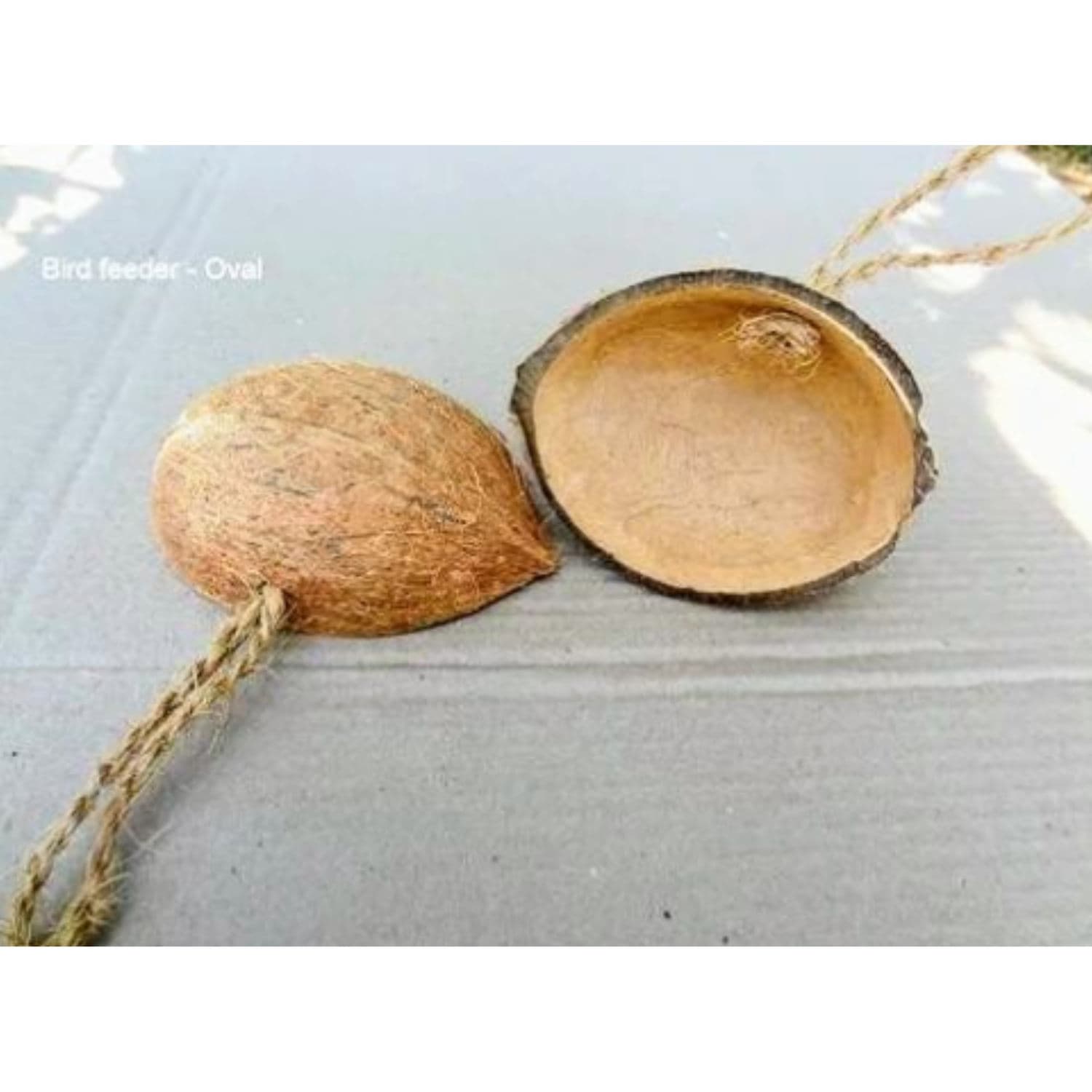 Bird Feeder Oval with jute hanging alternate image