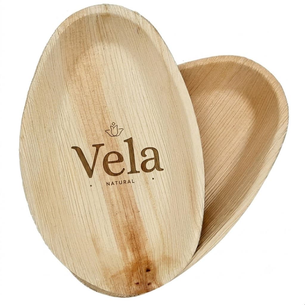 Large Oval Disposable 10" (25cm) Bamboo Palm Leaf Plates - 100 Pack product image 1