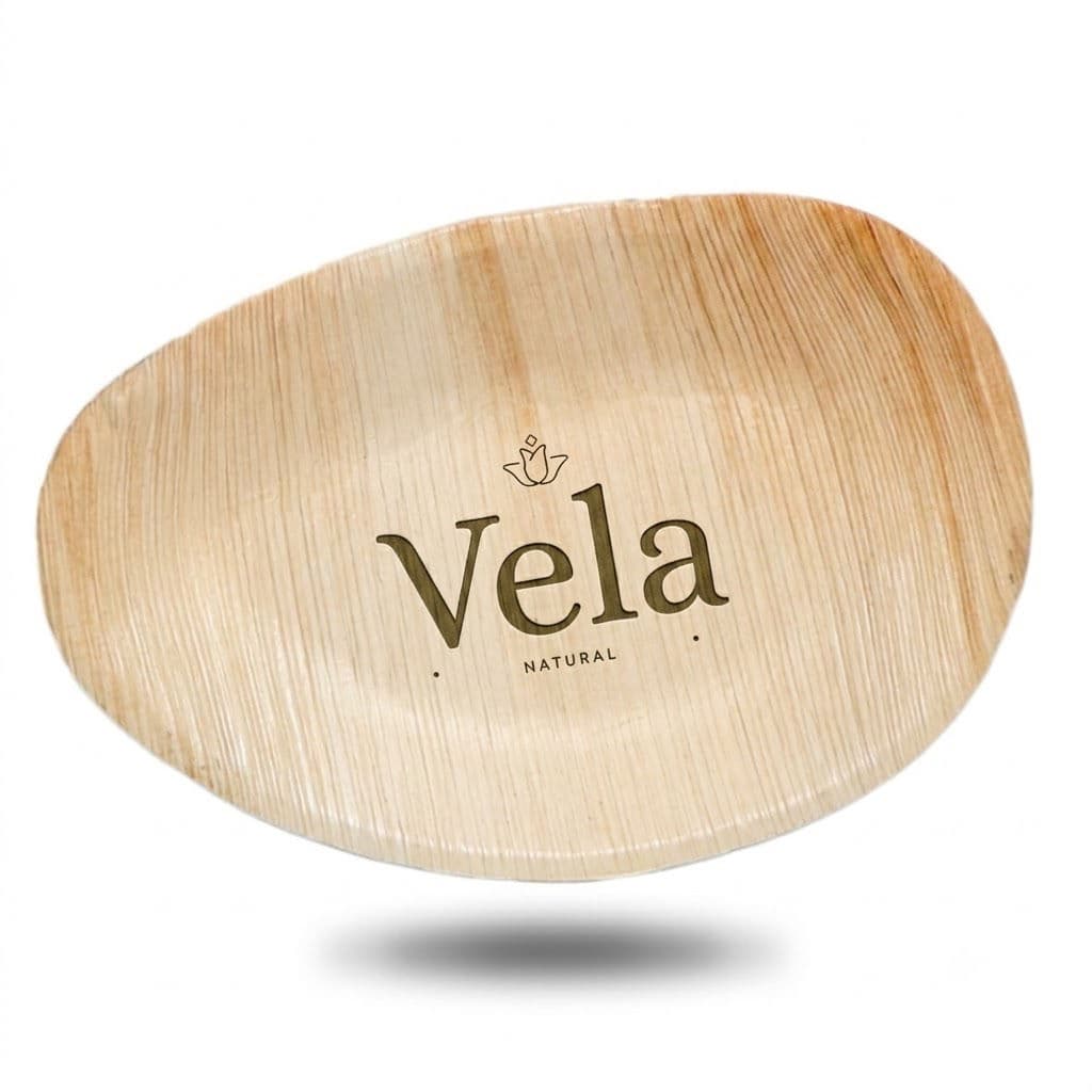 Medium Oval 8" (20cm) Disposable Palm Leaf Plates - 25 Pack product image 1